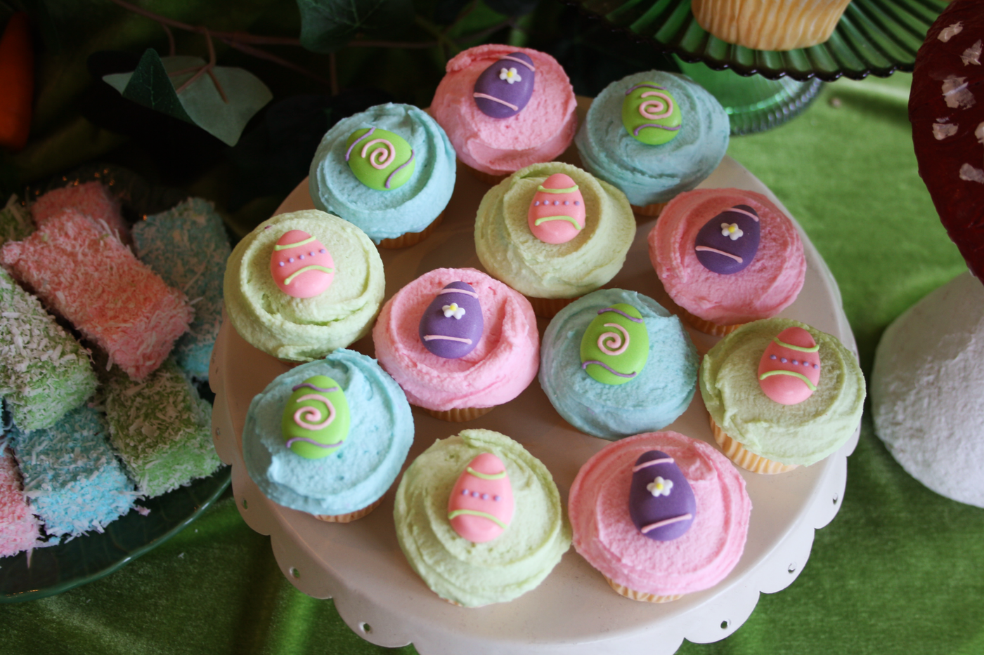 Easter Egg Cupcakes