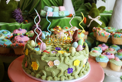 Egg Hunt Cake