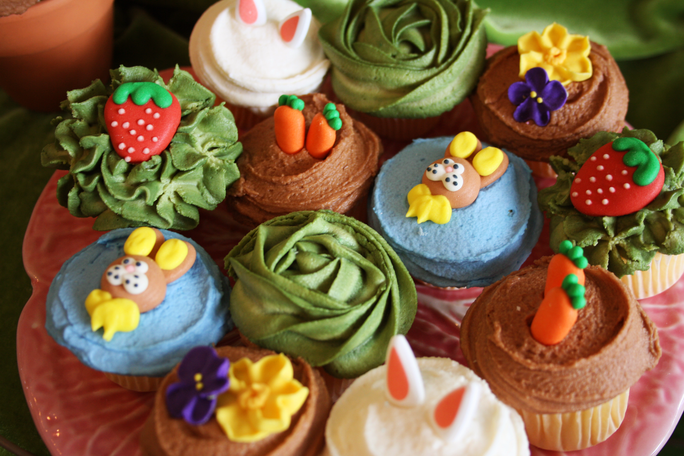 McGregor's Garden Cupcakes